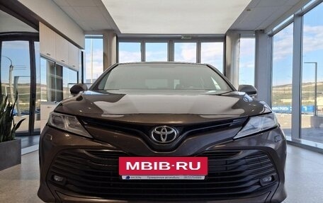 Toyota Camry, 2019 год, 2 274 000 рублей, 2 фотография