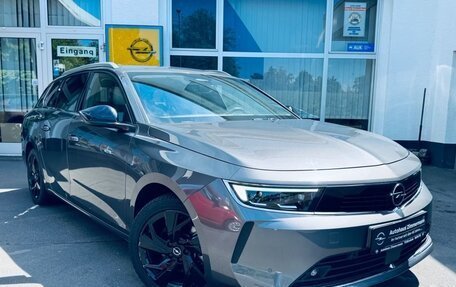 Opel Astra, 2022 год, 2 208 000 рублей, 3 фотография