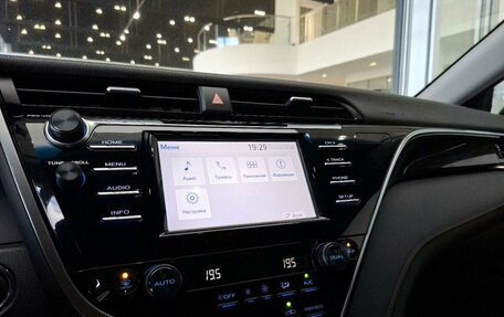 Toyota Camry, 2019 год, 2 274 000 рублей, 21 фотография