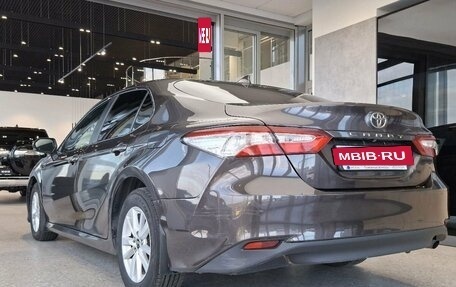 Toyota Camry, 2019 год, 2 274 000 рублей, 4 фотография