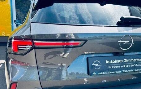 Opel Astra, 2022 год, 2 208 000 рублей, 17 фотография