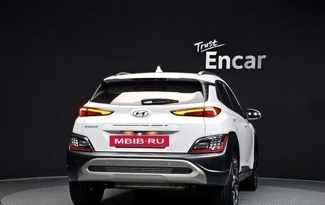 Hyundai Kona I, 2022 год, 1 865 000 рублей, 4 фотография