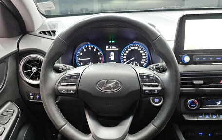 Hyundai Kona I, 2022 год, 1 865 000 рублей, 8 фотография