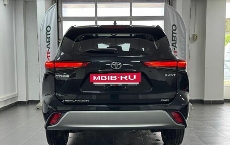 Toyota Highlander, 2026 год, 5 550 000 рублей, 8 фотография