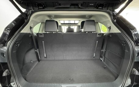 Toyota Highlander, 2026 год, 5 550 000 рублей, 27 фотография
