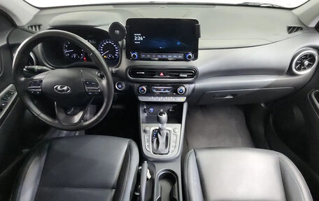 Hyundai Kona I, 2022 год, 1 892 000 рублей, 7 фотография