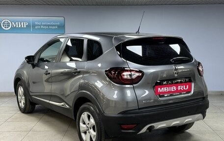 Renault Kaptur I рестайлинг, 2018 год, 1 028 000 рублей, 7 фотография
