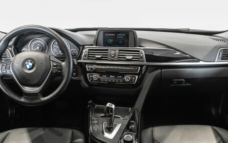 BMW 3 серия, 2018 год, 1 868 900 рублей, 6 фотография