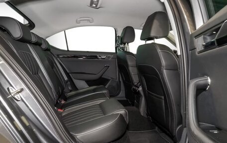 Skoda Superb III рестайлинг, 2022 год, 3 024 000 рублей, 6 фотография