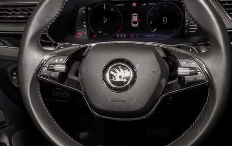 Skoda Superb III рестайлинг, 2022 год, 3 024 000 рублей, 9 фотография