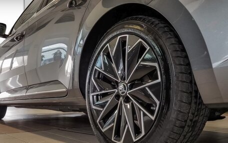 Skoda Superb III рестайлинг, 2022 год, 3 024 000 рублей, 13 фотография