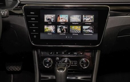 Skoda Superb III рестайлинг, 2022 год, 3 024 000 рублей, 11 фотография