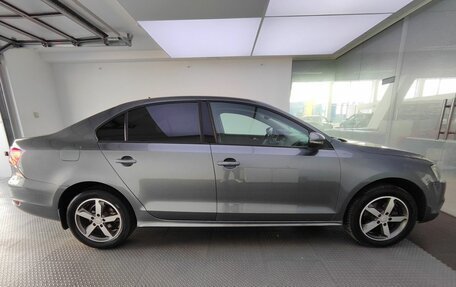 Volkswagen Jetta VI, 2013 год, 1 050 000 рублей, 5 фотография