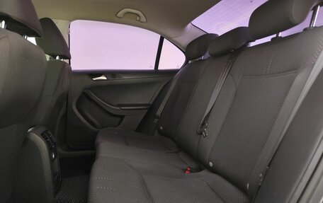 Volkswagen Jetta VI, 2013 год, 1 050 000 рублей, 15 фотография