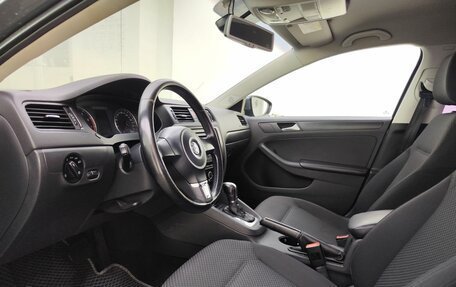 Volkswagen Jetta VI, 2013 год, 1 050 000 рублей, 20 фотография