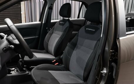 Renault Logan II, 2021 год, 1 249 000 рублей, 7 фотография