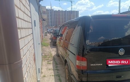 Volkswagen Multivan T5, 2003 год, 1 250 000 рублей, 3 фотография