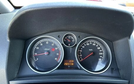 Opel Zafira B, 2012 год, 650 000 рублей, 10 фотография