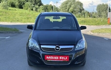 Opel Zafira B, 2012 год, 650 000 рублей, 2 фотография