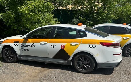 KIA Optima IV, 2019 год, 750 000 рублей, 2 фотография