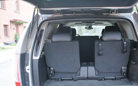 Cadillac Escalade III, 2008 год, 1 864 000 рублей, 12 фотография