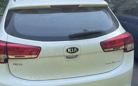 KIA Rio III рестайлинг, 2016 год, 1 000 000 рублей, 3 фотография
