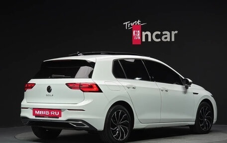 Volkswagen Golf VIII, 2022 год, 1 876 003 рублей, 4 фотография