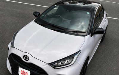 Toyota Yaris, 2021 год, 1 750 000 рублей, 1 фотография