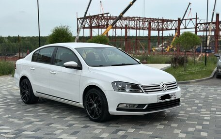 Volkswagen Passat B7, 2011 год, 985 000 рублей, 1 фотография
