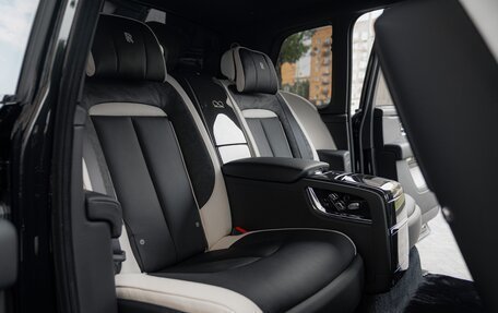 Rolls-Royce Cullinan, 2026 год, 69 000 000 рублей, 3 фотография