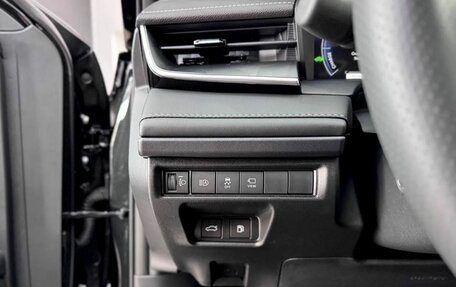Toyota Camry, 2026 год, 4 300 000 рублей, 30 фотография