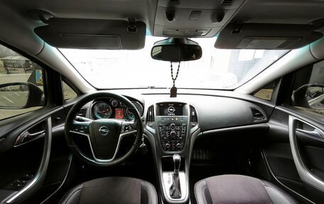 Opel Astra J, 2011 год, 609 000 рублей, 10 фотография