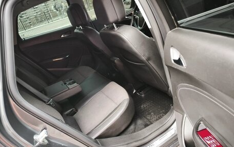 Opel Astra J, 2011 год, 609 000 рублей, 13 фотография