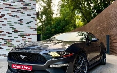 Ford Mustang VI рестайлинг, 2020 год, 3 500 000 рублей, 5 фотография