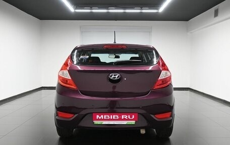 Hyundai Solaris II рестайлинг, 2012 год, 695 000 рублей, 4 фотография