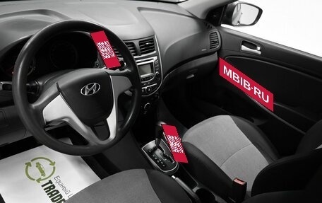 Hyundai Solaris II рестайлинг, 2012 год, 695 000 рублей, 9 фотография
