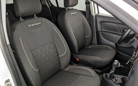 Renault Sandero II рестайлинг, 2019 год, 1 180 000 рублей, 23 фотография