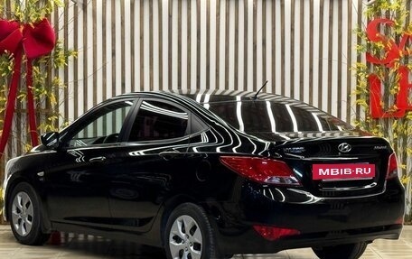 Hyundai Solaris II рестайлинг, 2015 год, 890 000 рублей, 3 фотография