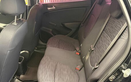 Hyundai Solaris II рестайлинг, 2015 год, 890 000 рублей, 17 фотография