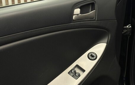 Hyundai Solaris II рестайлинг, 2015 год, 890 000 рублей, 18 фотография