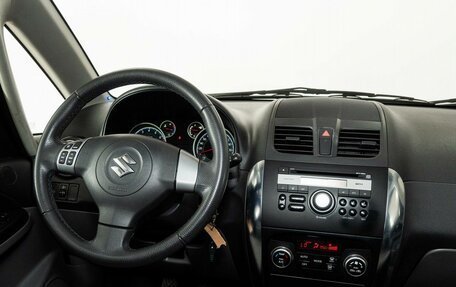 Suzuki SX4 II рестайлинг, 2013 год, 898 000 рублей, 13 фотография