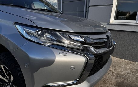 Mitsubishi Pajero Sport III рестайлинг, 2020 год, 2 890 000 рублей, 3 фотография