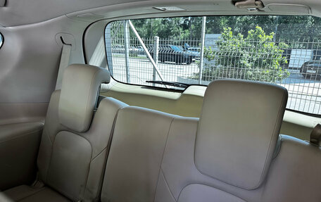 Nissan Patrol, 2012 год, 2 300 000 рублей, 31 фотография