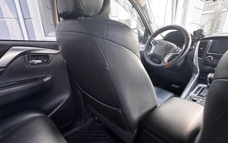 Mitsubishi Pajero Sport III рестайлинг, 2020 год, 2 890 000 рублей, 17 фотография