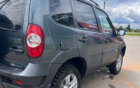 Chevrolet Niva I рестайлинг, 2014 год, 650 000 рублей, 4 фотография