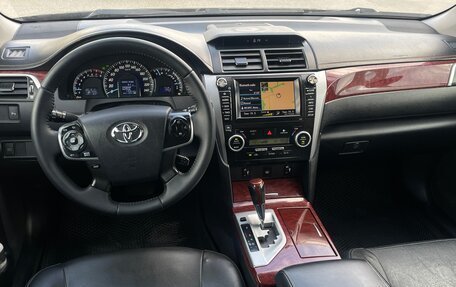 Toyota Camry, 2012 год, 1 660 000 рублей, 6 фотография