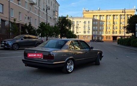 BMW 5 серия, 1994 год, 1 070 000 рублей, 3 фотография