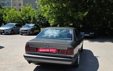 BMW 5 серия, 1994 год, 1 070 000 рублей, 10 фотография