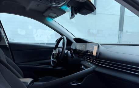 Hyundai Elantra, 2021 год, 2 150 000 рублей, 16 фотография