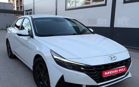 Hyundai Elantra, 2021 год, 2 150 000 рублей, 8 фотография